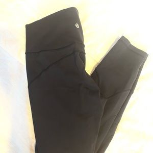 Black Lululemon Align 25”